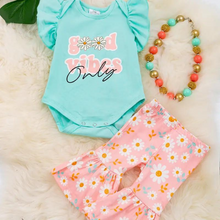  Good Vibes Only Baby Set