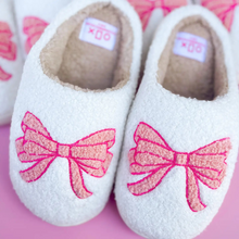  Mom + Kid Pink Bow Slippers