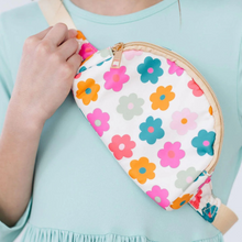  Retro Floral Belt Bag
