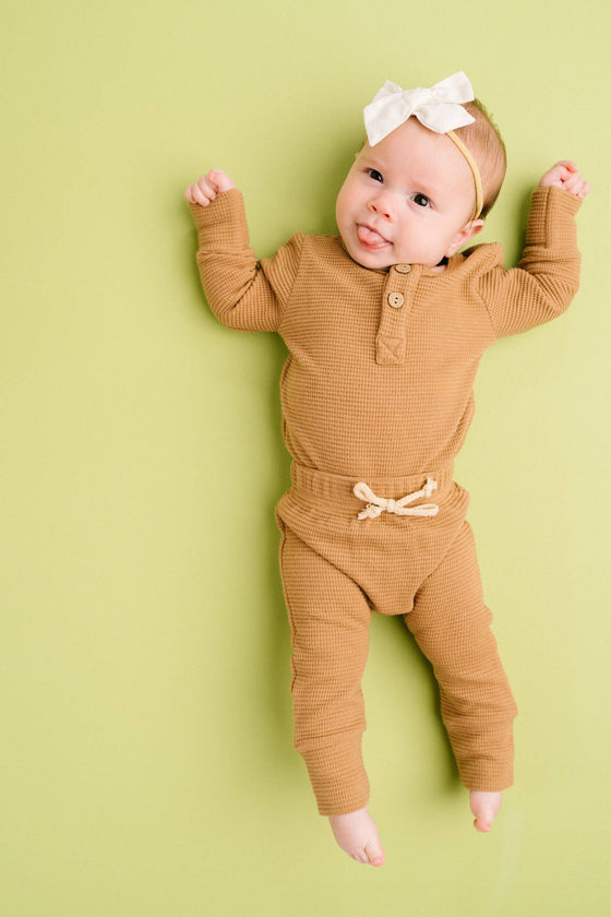 Toasted Almond Waffle Cozy Set