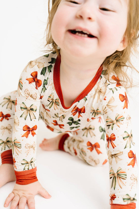 Holiday Bows Bamboo Set