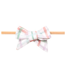  Classic Nylon Bow- Madelyn